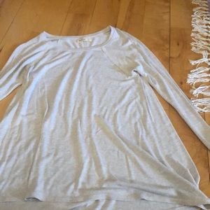 grey hollister sweater